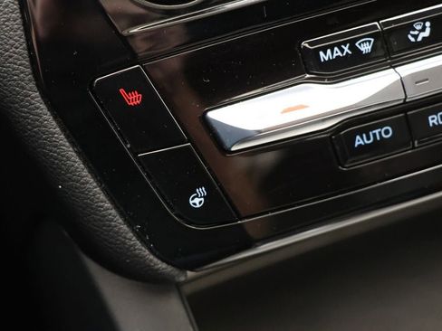 Used 2022 Ford Explorer ST-Line w/ Class IV Trailer Tow Package image 23