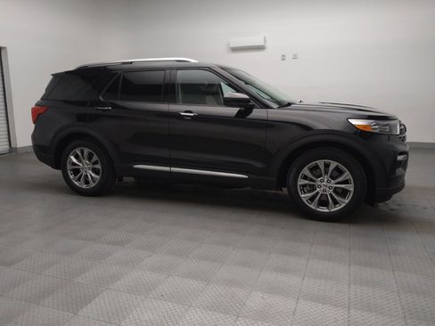 Used 2022 Ford Explorer Limited image 11