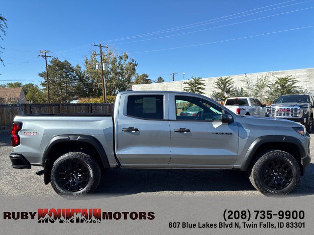 Used 2025 Chevrolet Colorado Trail Boss AWD/4WD image 8