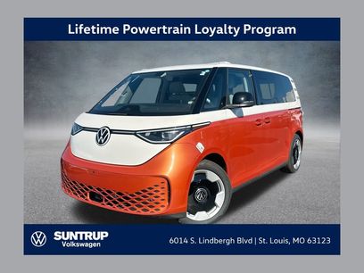 New 2025 Volkswagen ID. Buzz Pro S Plus