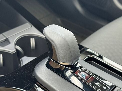 New 2026 Toyota Prius XLE FWD image 22