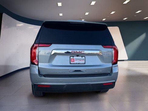 Used 2024 GMC Yukon SLT image 4
