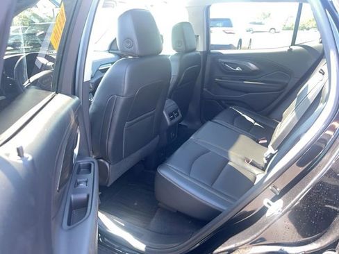 Used 2019 GMC Terrain SLT w/ Preferred Package AWD/4WD image 11