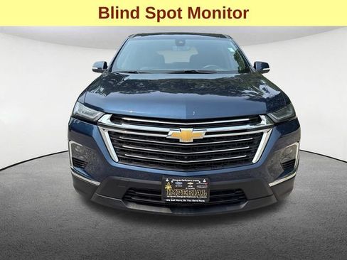 Certified 2023 Chevrolet Traverse LT w/ Rear Camera Mirror Package AWD/4WD image 5