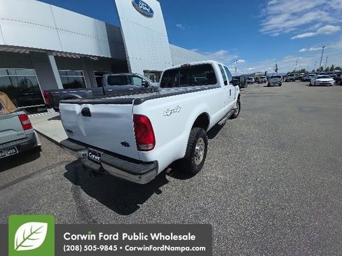 Used 2006 Ford F250 XLT AWD/4WD image 10