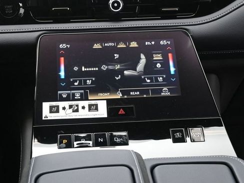 New 2026 INFINITI QX80 4WD image 32
