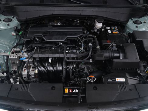 Used 2025 Hyundai Kona SE AWD/4WD image 30