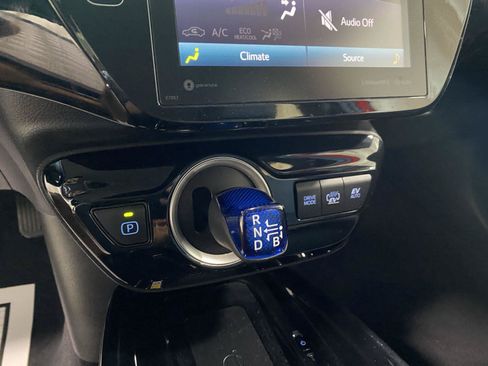 Used 2021 Toyota Prius Prime XLE w/ Carpet Mat Package (TMS) FWD image 20