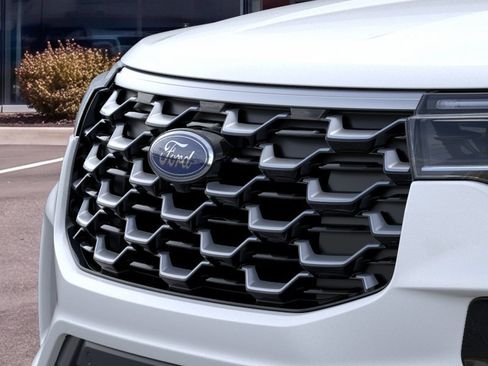 New 2026 Ford Explorer Platinum RWD image 19