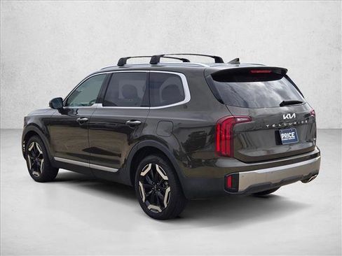 Used 2025 Kia Telluride S AWD/4WD image 8
