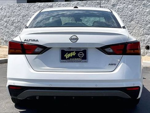 New 2026 Nissan Altima 2.5 SV AWD/4WD image 3