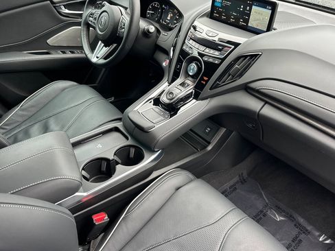 Certified 2025 Acura RDX SH-AWD w/ Advance Package image 20