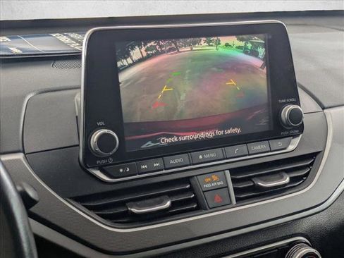 Used 2024 Nissan Altima 2.5 SR image 13