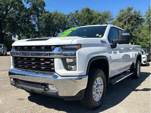 Used 2023 Chevrolet Silverado 2500 LT w/ Convenience Package AWD/4WD image 3