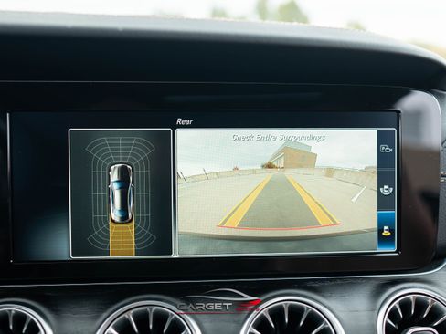 Used 2018 Mercedes-Benz E 400 4MATIC Coupe image 21