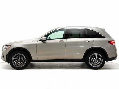 Used 2021 Mercedes-Benz GLC 300 image 30