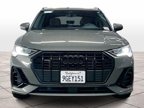 Used 2023 Audi Q3 2.0T Premium w/ Black Optic Sport Package image 3