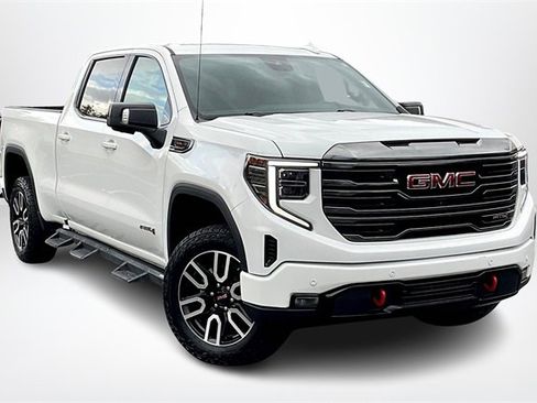 Used 2023 GMC Sierra 1500 AT4 w/ AT4 Preferred Package image 1