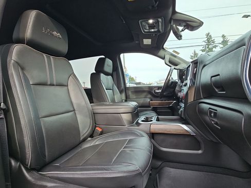 Used 2022 Chevrolet Silverado 2500 High Country w/ Z71 Off-Road Package image 31