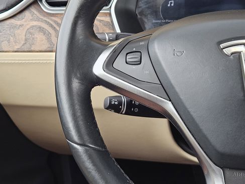 Used 2016 Tesla Model X 90D AWD/4WD image 24