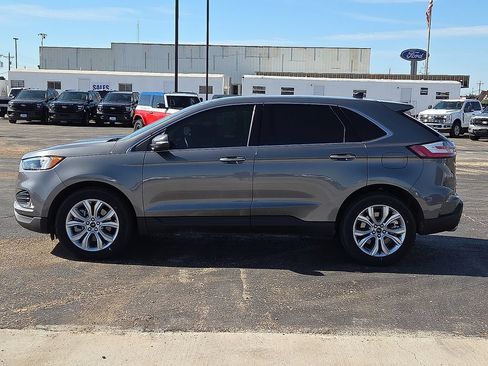 Used 2024 Ford Edge Titanium AWD/4WD image 2