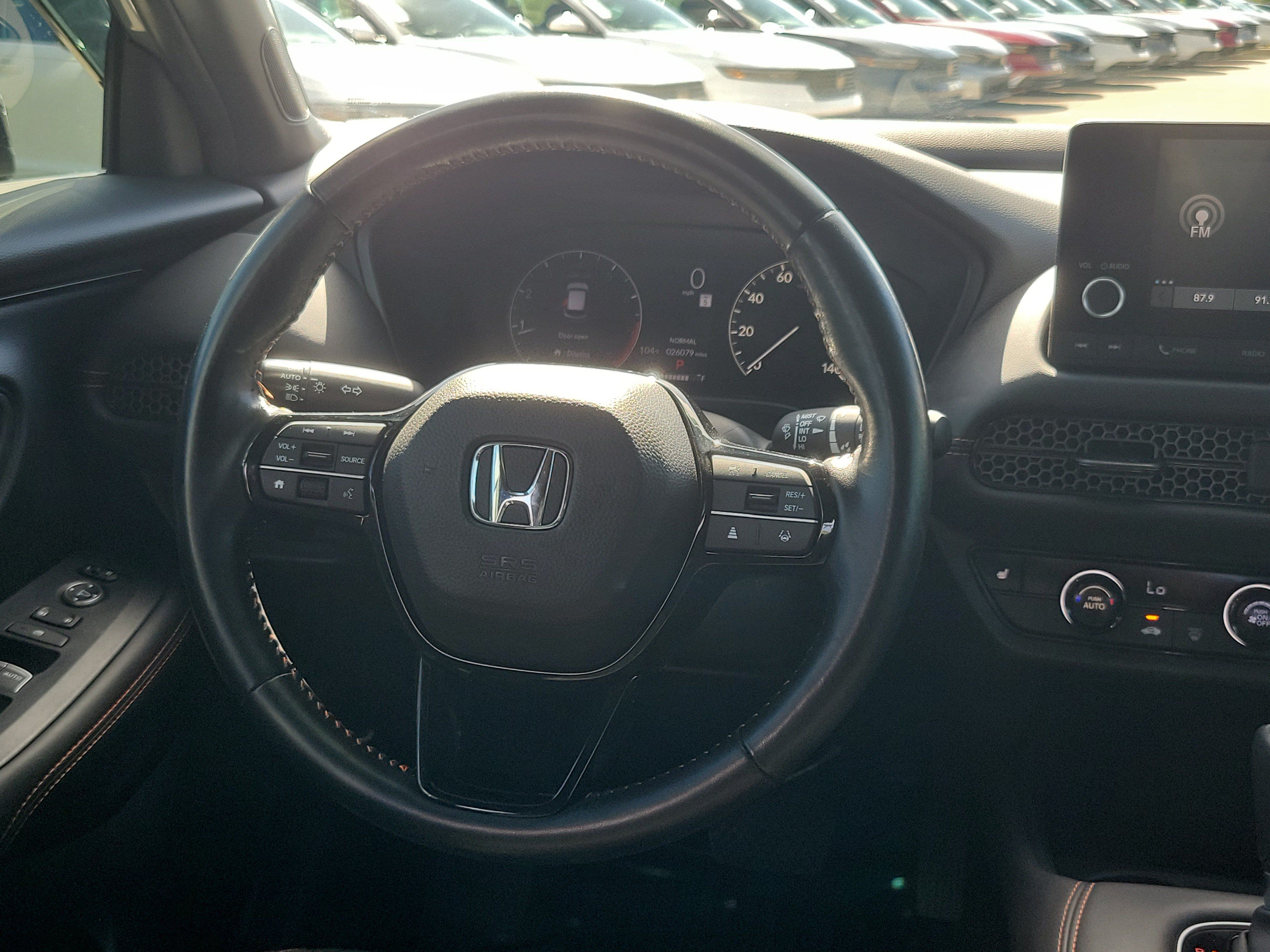 Used 2025 Honda HR-V Sport image 18