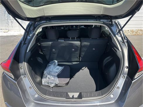 Used 2025 Nissan Leaf S FWD image 24