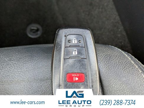 Used 2019 Toyota Corolla XSE image 26