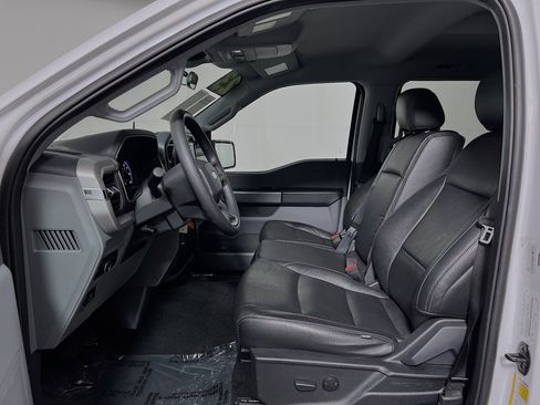 Used 2023 Ford F150 XLT image 14