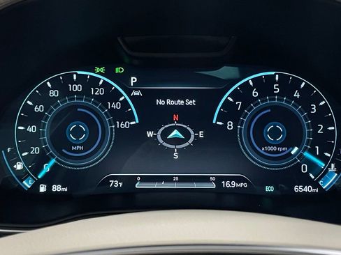 Used 2024 Genesis GV80 3.5T w/ Prestige Package image 17