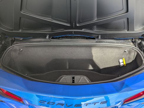 New 2026 Chevrolet Corvette Stingray Preferred Conv w/ 2LT image 29