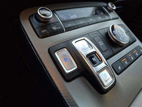 Certified 2022 Hyundai Palisade Calligraphy image 16