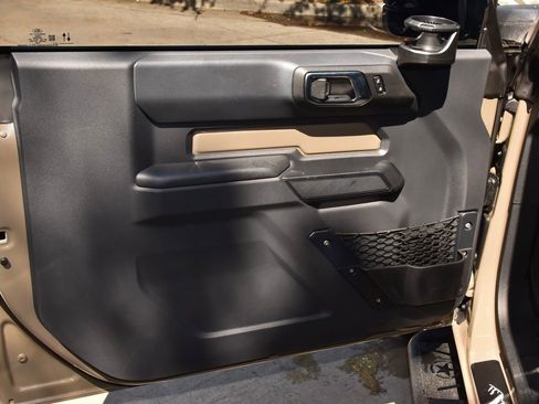 Used 2025 Ford Bronco 2-Door AWD/4WD image 34