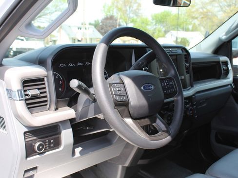 Used 2023 Ford F350 XL w/ XL Chrome Package AWD/4WD image 13