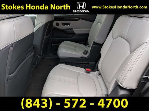 Certified 2025 Honda Pilot Touring image 19