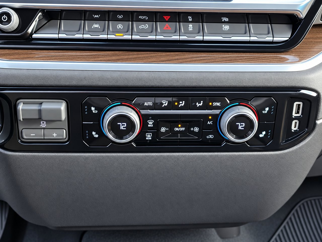 Certified 2026 Chevrolet Silverado 1500 LT AWD/4WD image 25