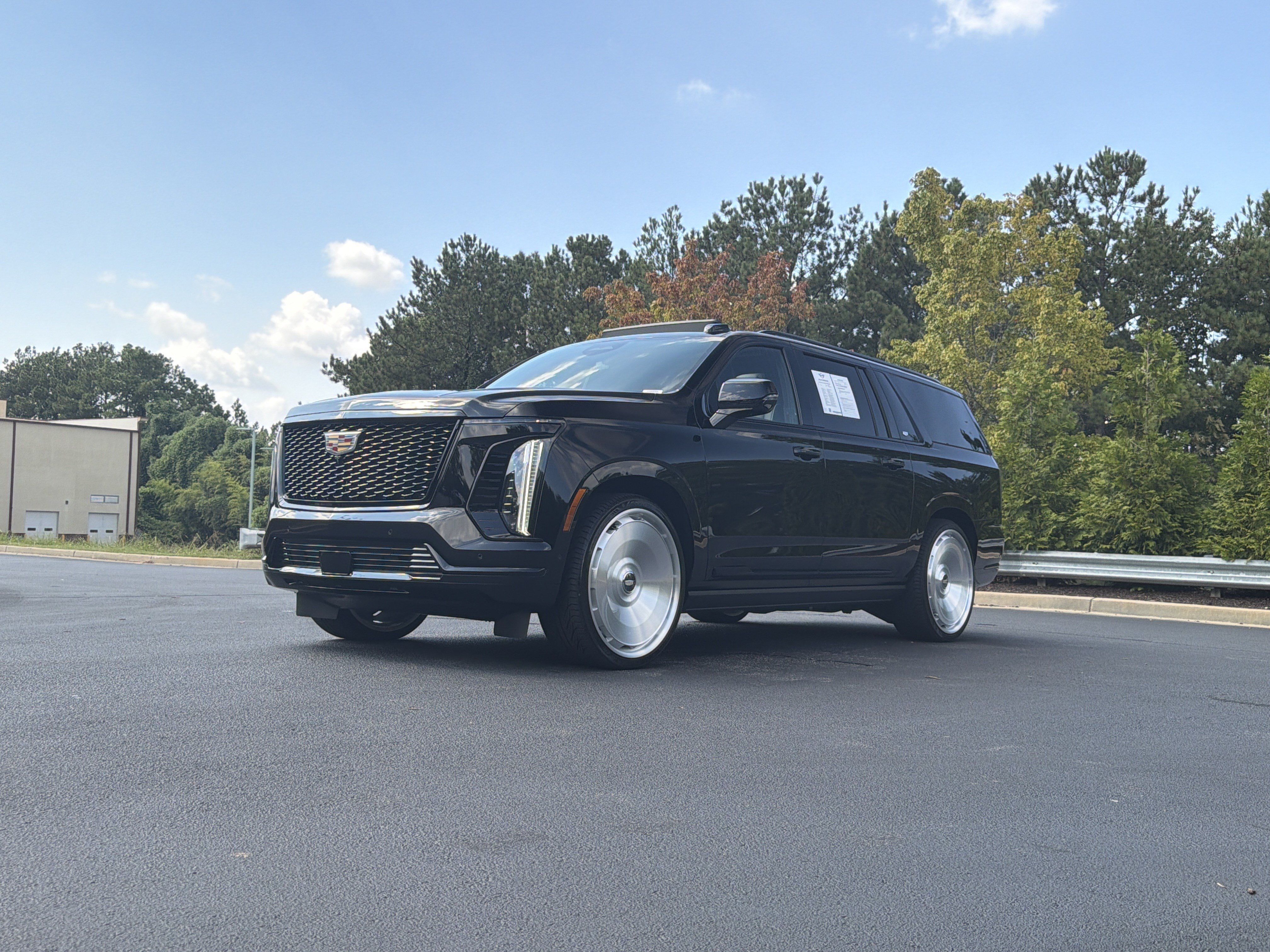 Used 2026 Cadillac Escalade ESV Sport AWD/4WD image 14