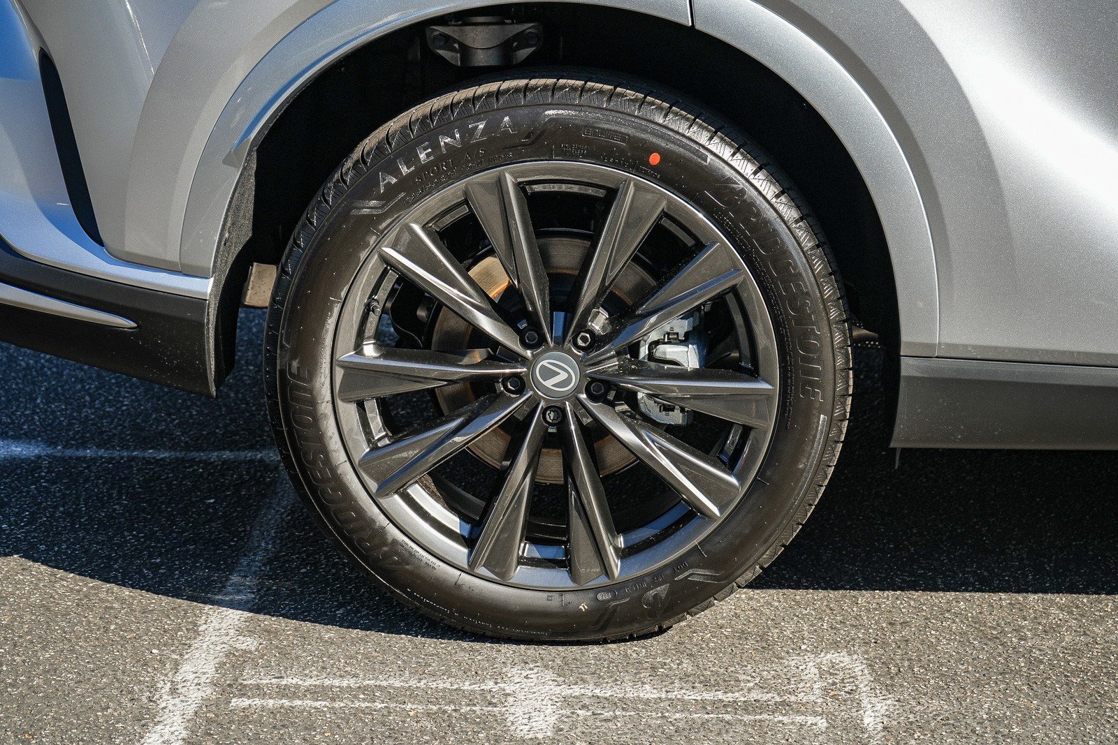 New 2026 Lexus RX 350h AWD/4WD image 11