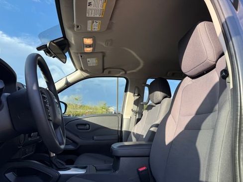 Used 2022 Nissan Frontier S w/ Technology Package RWD image 23