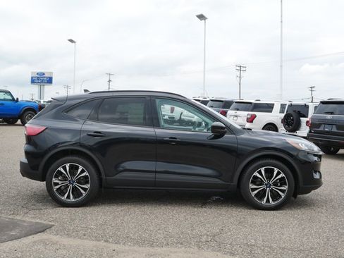 Certified 2022 Ford Escape SEL w/ SEL Stealth AWD Package image 2