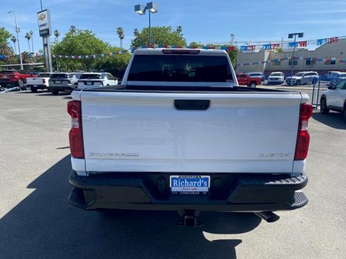 New 2026 Chevrolet Silverado 2500 Custom w/ Custom Value Package AWD/4WD image 17