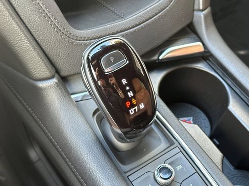 Used 2022 Cadillac XT5 Premium Luxury image 29