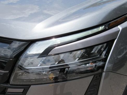New 2026 Nissan Pathfinder SV AWD/4WD image 11