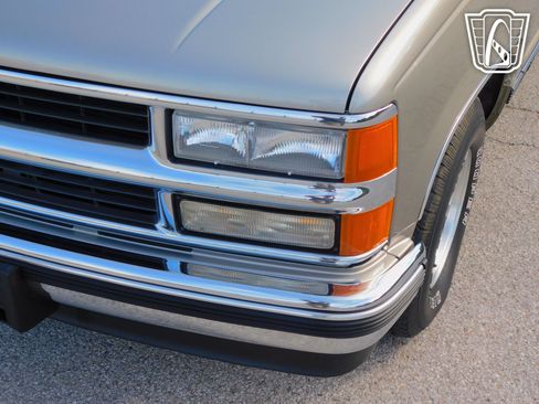 Used 1998 Chevrolet Silverado 1500 w/ Preferred Equipment Group 2 image 40