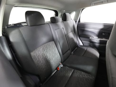 Used 2021 Mitsubishi Outlander Sport SE FWD image 21