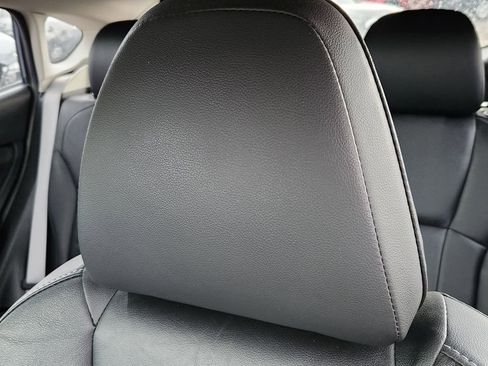 Used 2018 Subaru Crosstrek 2.0i Limited w/ 50th Anniversary Edition AWD/4WD image 6