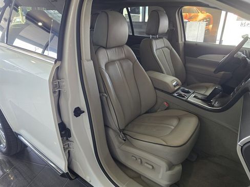 Used 2014 Lincoln MKX AWD w/ Equipment Group 102A image 16
