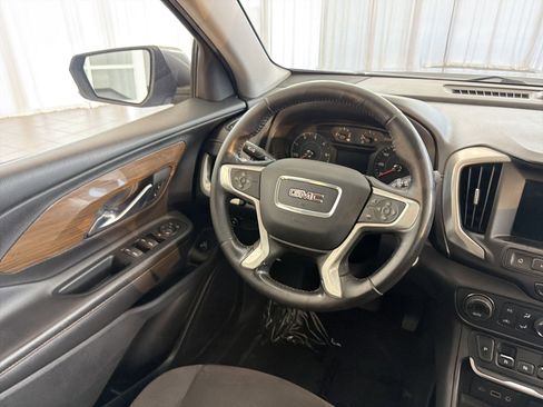Used 2018 GMC Terrain SLE FWD image 25