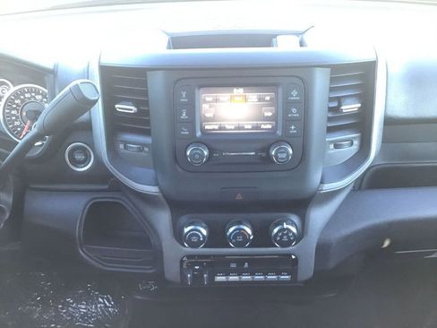 New 2024 RAM 3500 4x4 Crew Cab DRW image 14