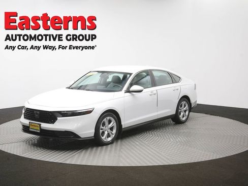 Used 2023 Honda Accord LX image 55